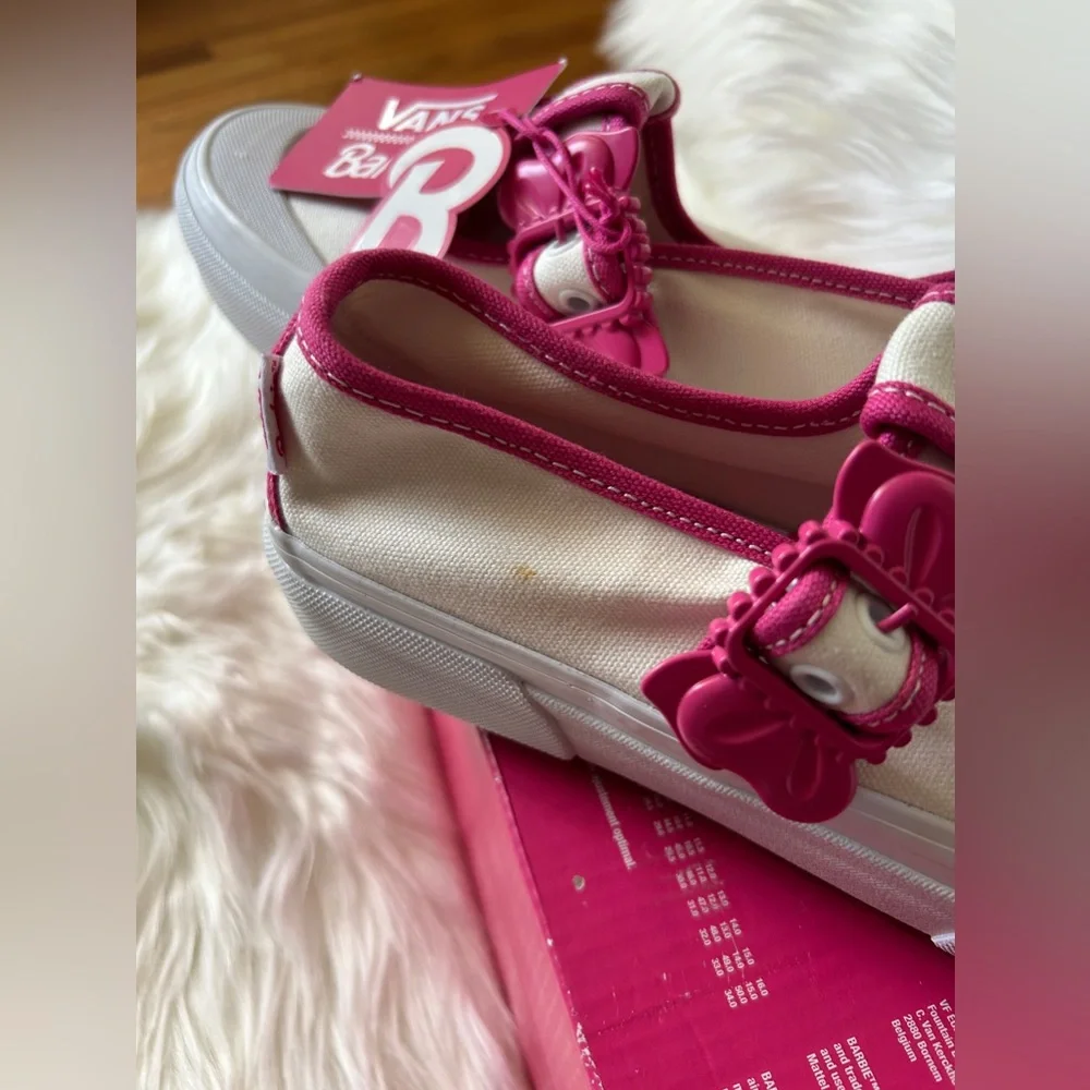 Vans X Barbie Style 93 DX Shoe - Picture 4 of 11